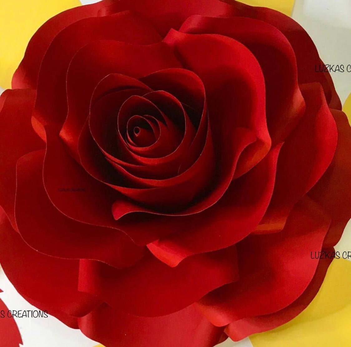 Molde Rosas Gigantes en Papel - Luzka's Creations